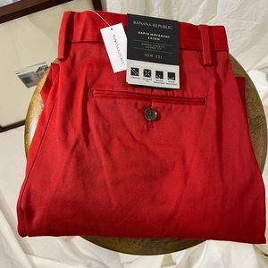 Banana Republic (Red) Men’s Pant